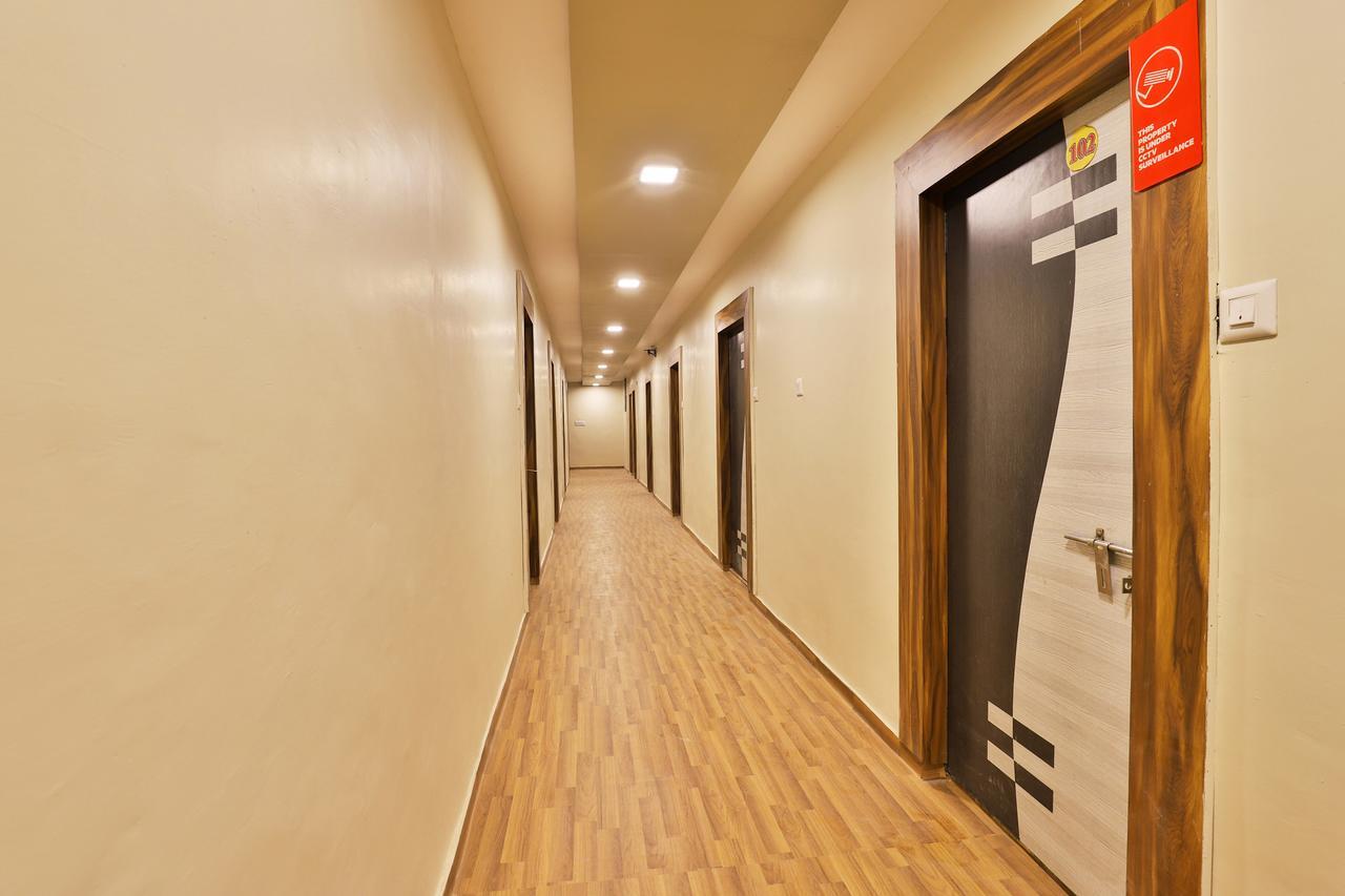 Oyo 11427 Hotel Kalyan Ahmedabad Extérieur photo