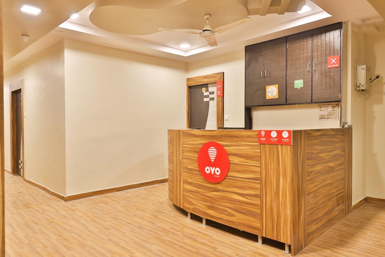 Oyo 11427 Hotel Kalyan Ahmedabad Extérieur photo